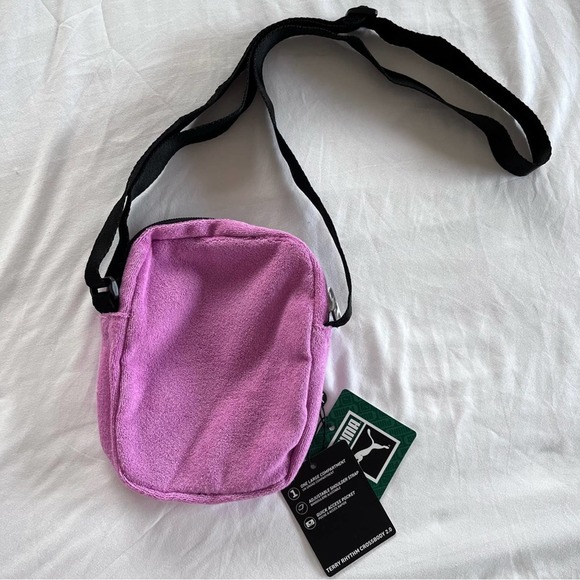 Puma• Purple Terrycloth Rhythm Crossbody 2.0 Bag - Picture 3 of 8